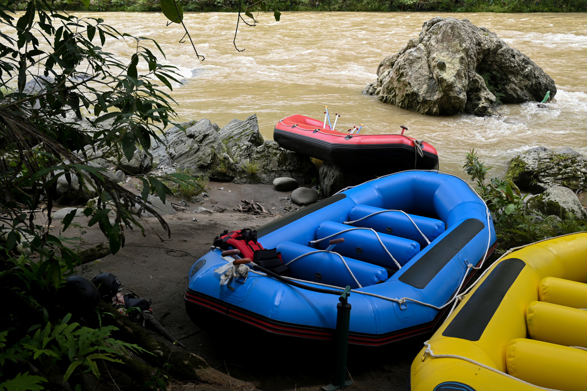 rafting boat